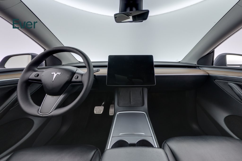 Used 2023 Tesla Model Y Performance AWD/4WD image 26
