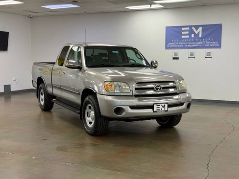 Used 2005 Toyota Tundra SR5 image 1