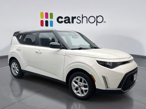 Used 2025 Kia Soul S FWD image 7