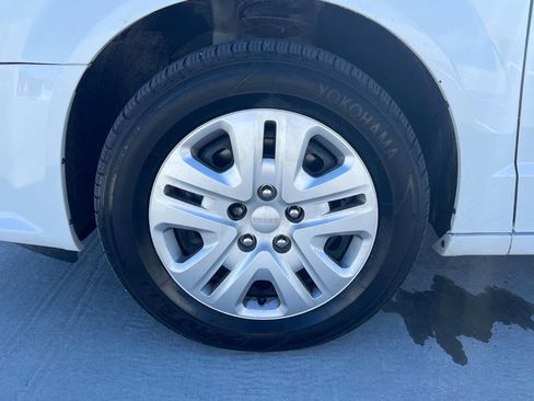 Used 2015 Dodge Grand Caravan SE w/ Quick Order Package 29E SE image 22