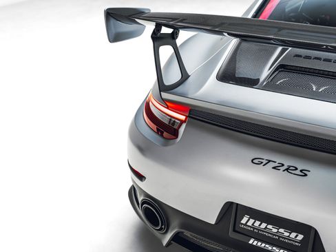 Used 2018 Porsche 911 GT2 RS RWD image 24