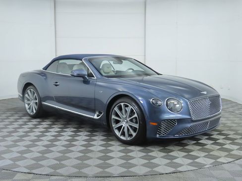 Certified 2022 Bentley Continental GT image 11