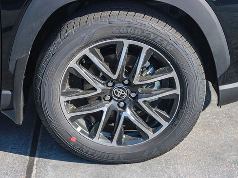 New 2026 Toyota Corolla Cross XLE FWD image 11