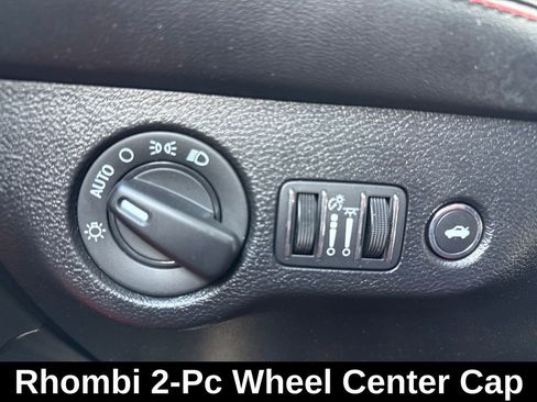 Used 2022 Dodge Challenger R/T Scat Pack image 30