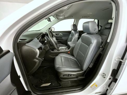 Certified 2018 Chevrolet Traverse LT image 10