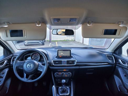 Used 2016 MAZDA MAZDA3 i Sport image 30