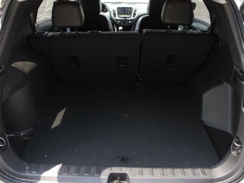 Used 2024 Chevrolet Equinox Premier AWD/4WD image 8