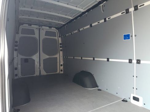 Used 2026 Mercedes-Benz Sprinter 3500 image 27
