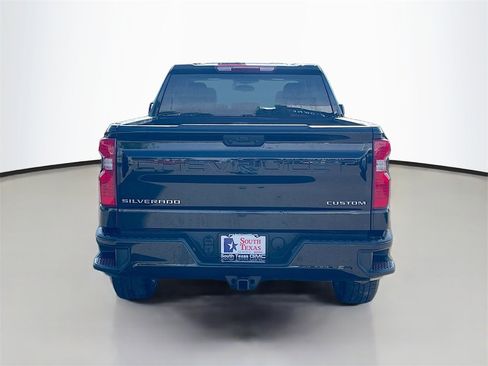 Used 2025 Chevrolet Silverado 1500 Custom image 6