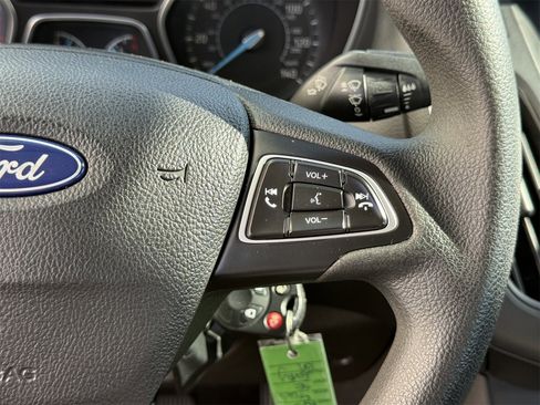Used 2018 Ford Focus SE image 24