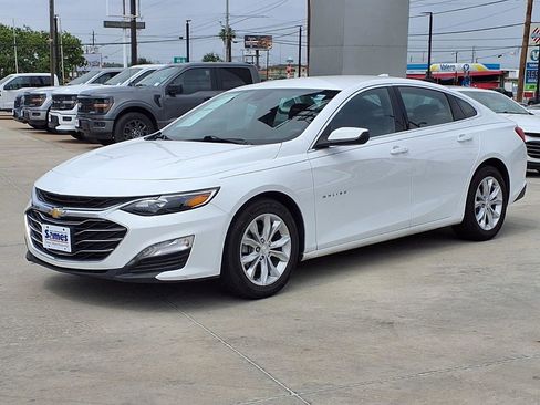 Used 2024 Chevrolet Malibu LT FWD image 4