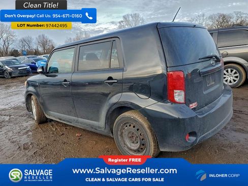Used 2013 Scion xB image 3