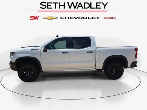 New 2026 Chevrolet Silverado 1500 ZR2 AWD/4WD image 4