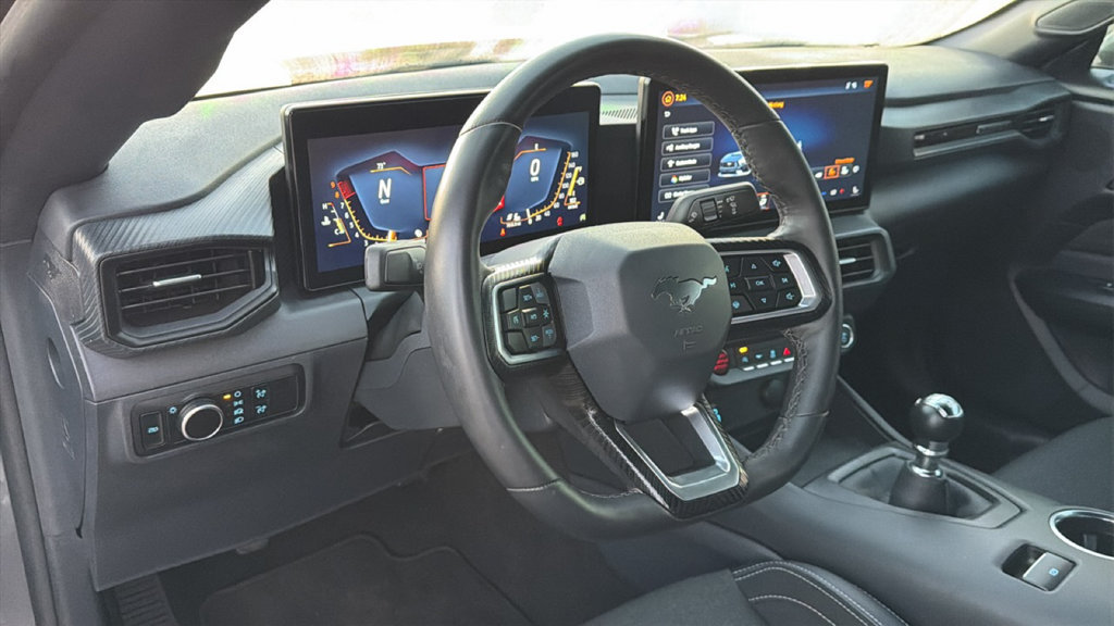 Used 2024 Ford Mustang GT RWD image 17