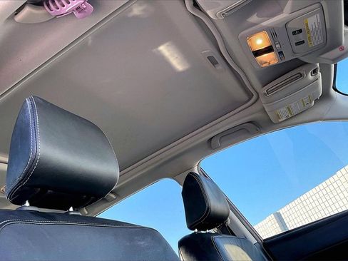 Used 2016 Subaru Forester 2.0XT Touring w/ Eyesight & Navigation System image 23