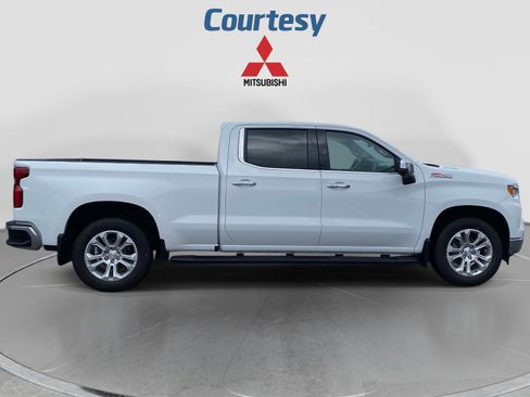 Used 2023 Chevrolet Silverado 1500 LTZ AWD/4WD image 7