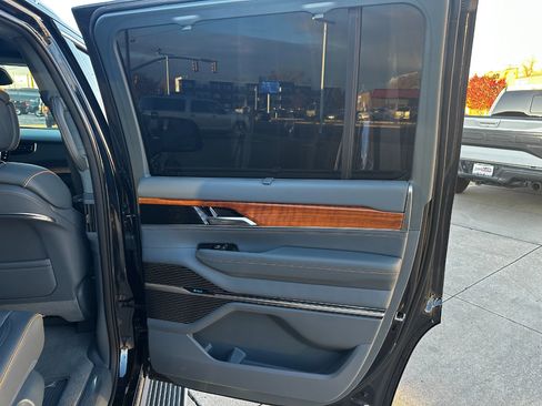 Used 2022 Jeep Grand Wagoneer Series II w/ Flexible Seating Group image 49