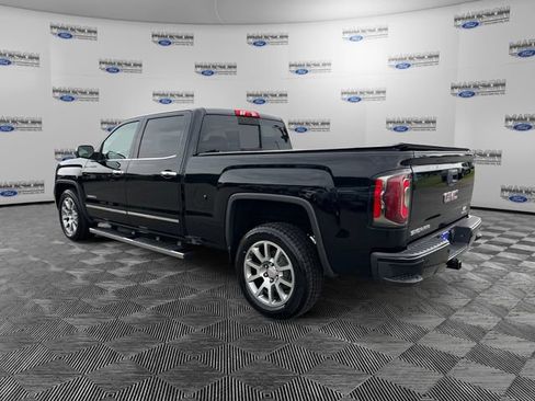 Used 2017 GMC Sierra 1500 Denali AWD/4WD image 3