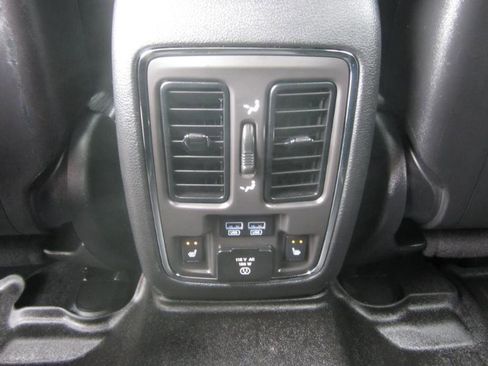 Used 2014 Jeep Grand Cherokee Limited w/ Trailer Tow Group IV image 55