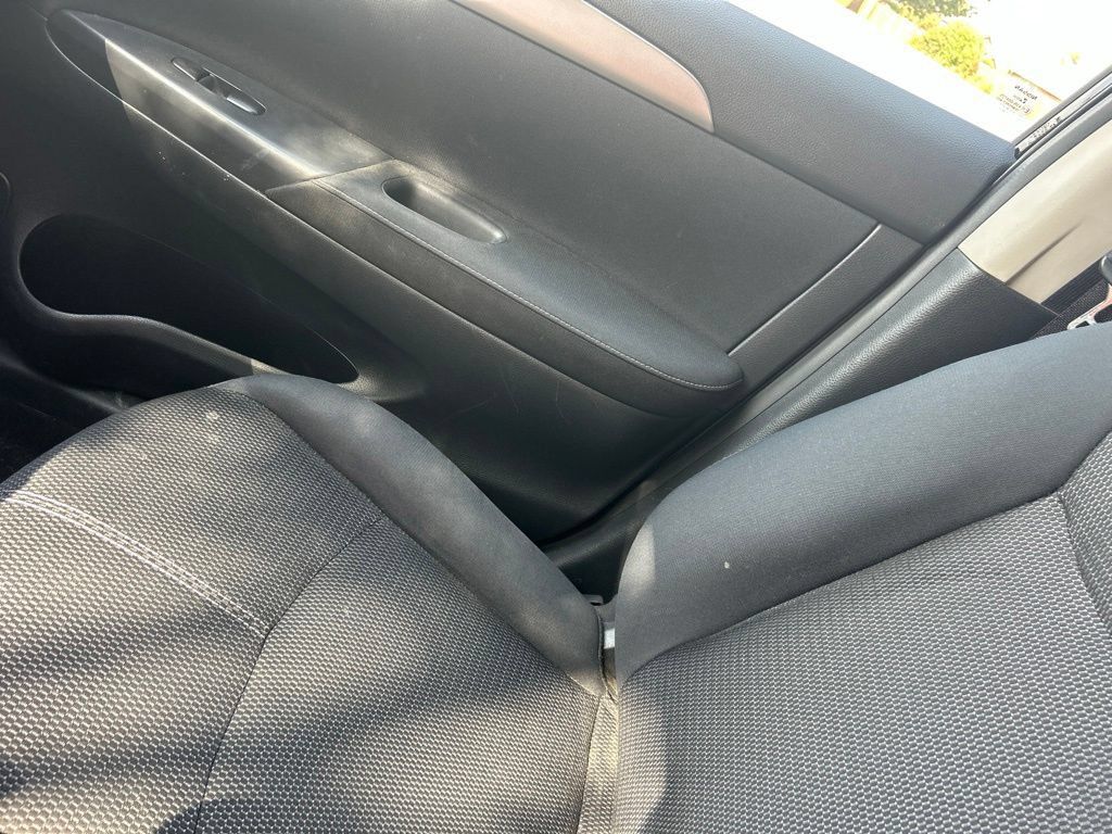 Used 2015 Nissan Sentra S FWD image 18