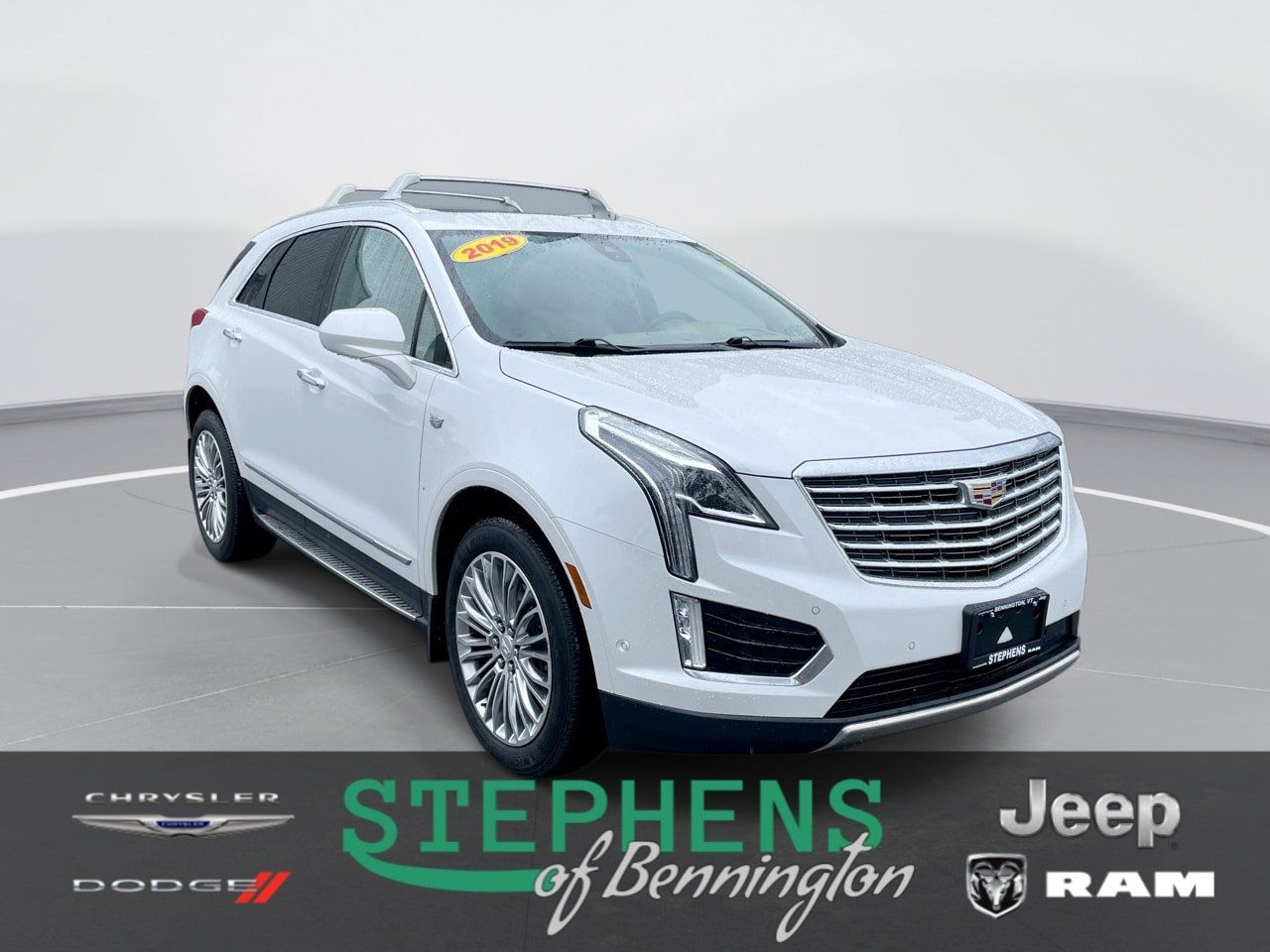 Used 2019 Cadillac XT5 Platinum AWD/4WD image 1