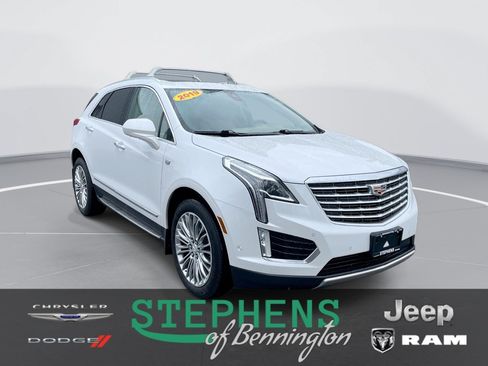 Used 2019 Cadillac XT5 Platinum AWD/4WD image 1