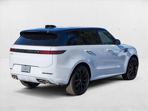 New 2025 Land Rover Range Rover Sport Dynamic SE AWD/4WD image 2