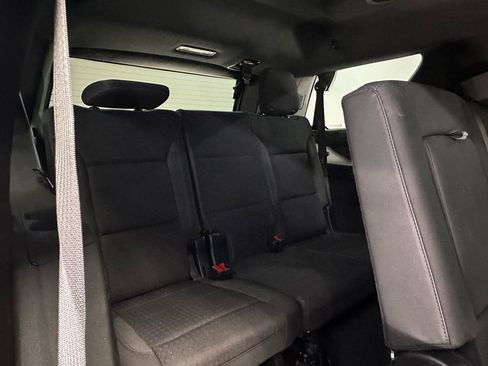 Used 2025 Chevrolet Tahoe LS w/ LPO, Chrome Package AWD/4WD image 10