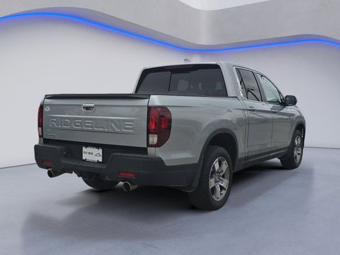 Used 2025 Honda Ridgeline RTL image 6