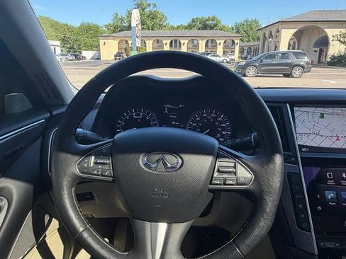 Used 2017 INFINITI Q50 3.0t Premium w/ Driver Assistance Package AWD/4WD image 31