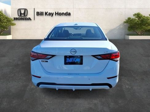 Used 2024 Nissan Sentra SV w/ Lighting Package FWD image 5