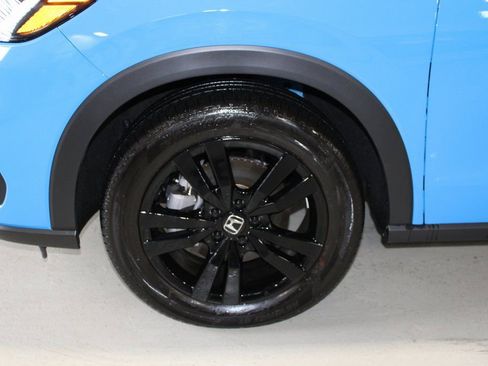 Certified 2026 Honda HR-V Sport image 5