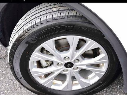 Used 2025 Ford Escape Active image 27