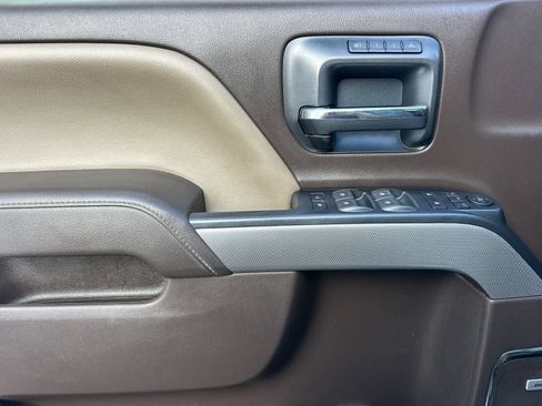 Used 2018 Chevrolet Silverado 3500 LTZ image 12