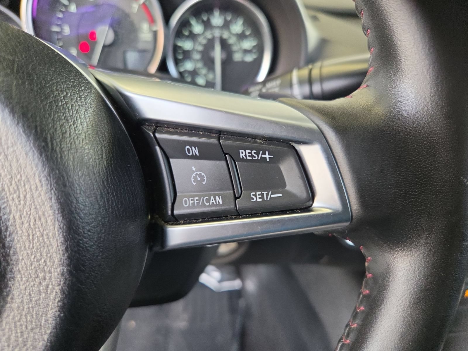 Used 2018 MAZDA MX-5 Miata Grand Touring RWD image 15