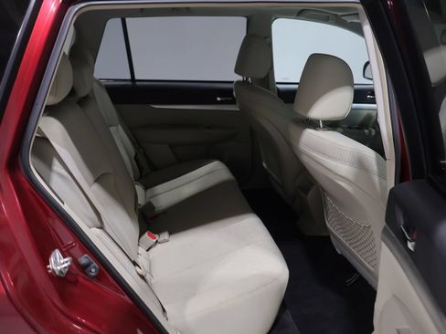Used 2011 Subaru Outback 2.5i Premium AWD/4WD image 20