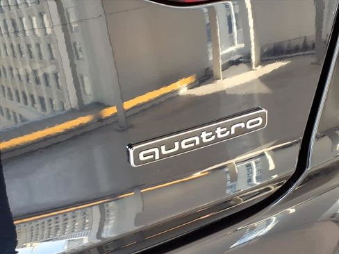 Used 2023 Audi A8 L 3.0T w/ Executive Package image 19