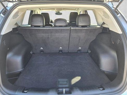 Used 2022 Jeep Compass Trailhawk image 6