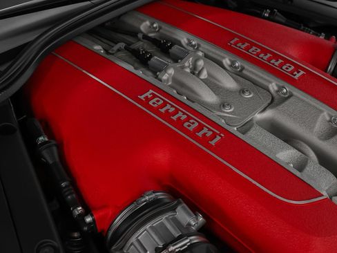 Certified 2022 Ferrari 812 GTS RWD image 20