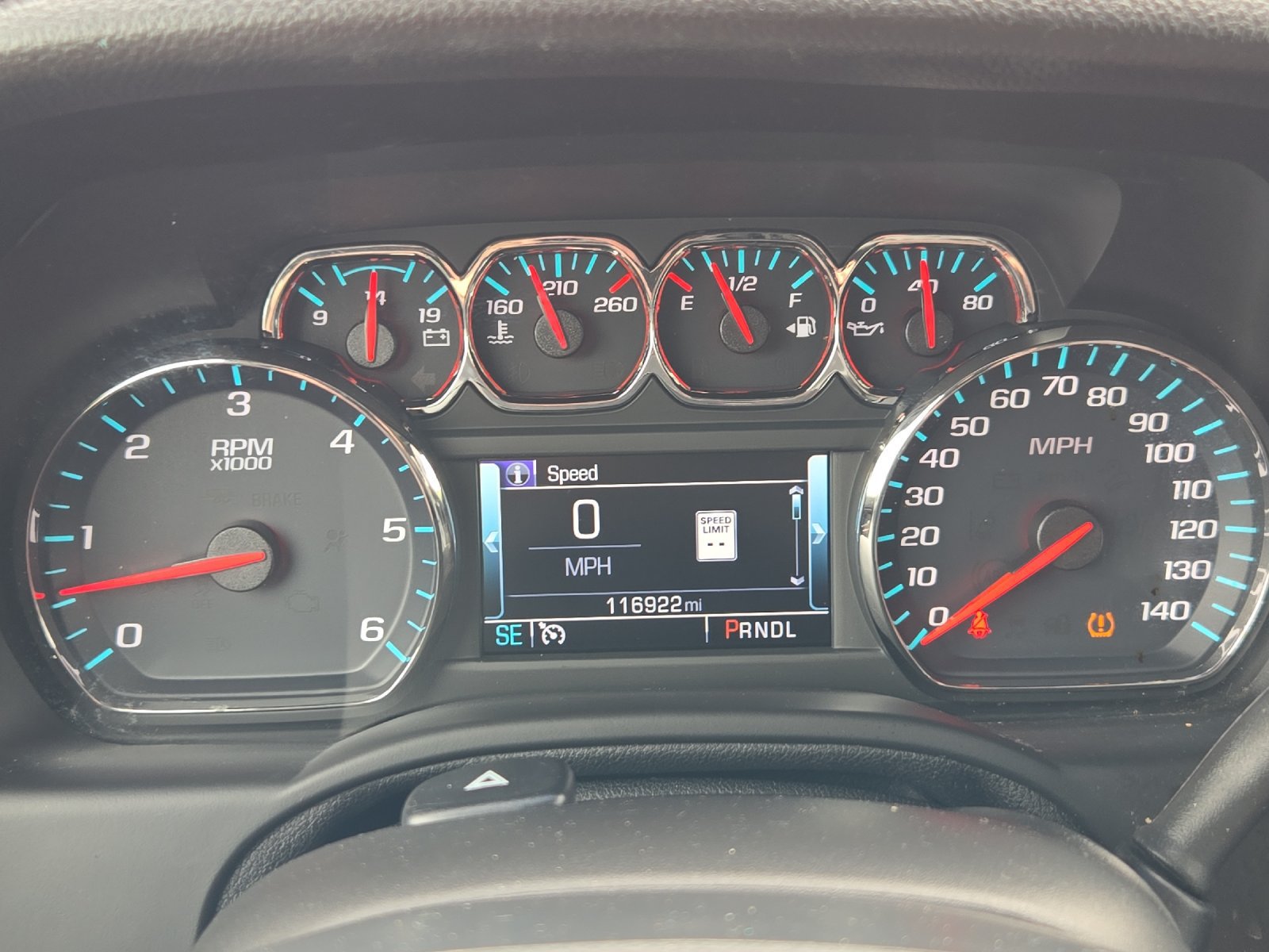 Used 2020 Chevrolet Suburban Premier RWD image 24
