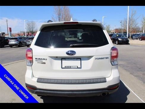 Used 2018 Subaru Forester 2.5i Limited AWD/4WD image 8