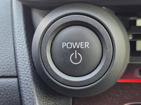 Used 2024 Toyota Prius Prime FWD image 21