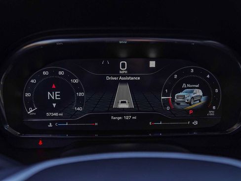 Used 2022 GMC Yukon XL SLE w/ Gmc Pro Safety Plus Package image 14