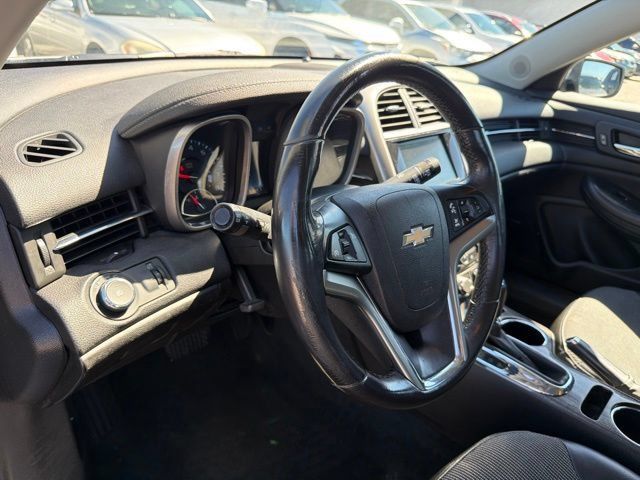 Used 2014 Chevrolet Malibu LT FWD image 14