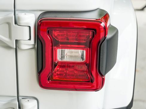 New 2026 Jeep Wrangler Sahara image 7