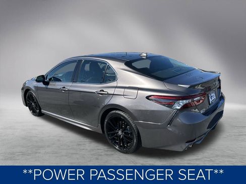 Used 2023 Toyota Camry XSE image 10