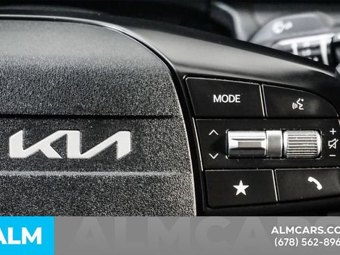 Used 2025 Kia K4 FWD image 27