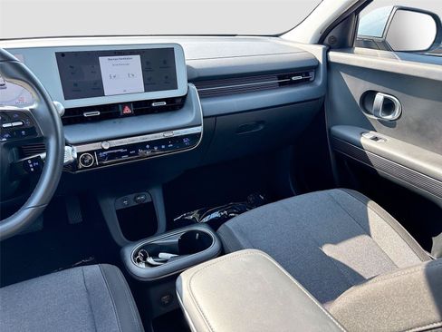 Used 2024 Hyundai Ioniq 5 SE RWD image 23