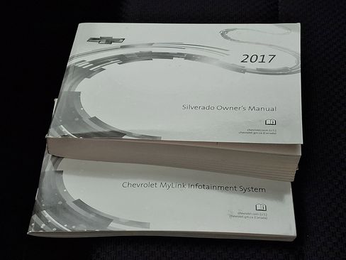 Used 2017 Chevrolet Silverado 1500 LT w/ All Star Edition image 26