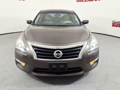 Used 2015 Nissan Altima 2.5 S w/ Power Driver Seat Package FWD image 2